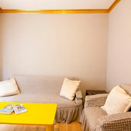 Elpida Boutique Hotel *